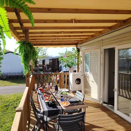 אתר קמפינג Mobil-home 